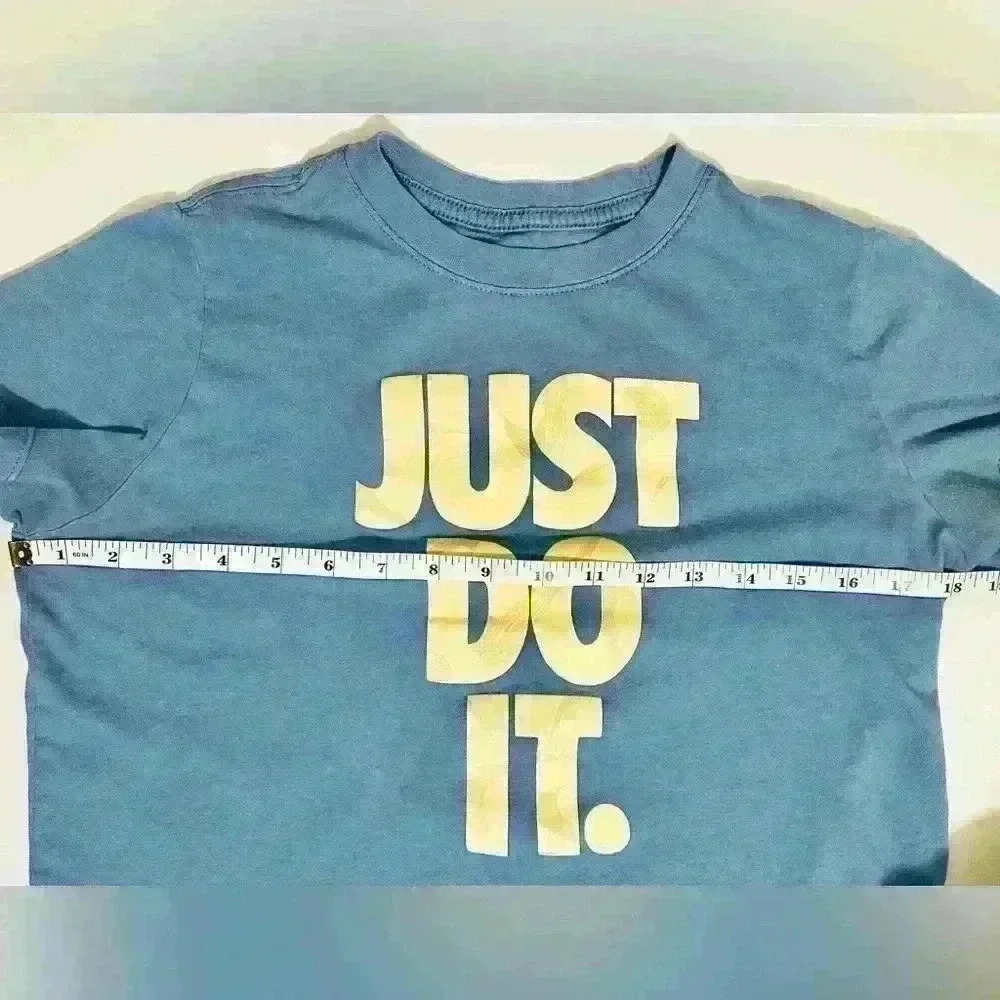 Nike “Just Do It” The Nike Tee, Girls Size XL/18-20, Periwinkle Blue - Picture 6 of 12